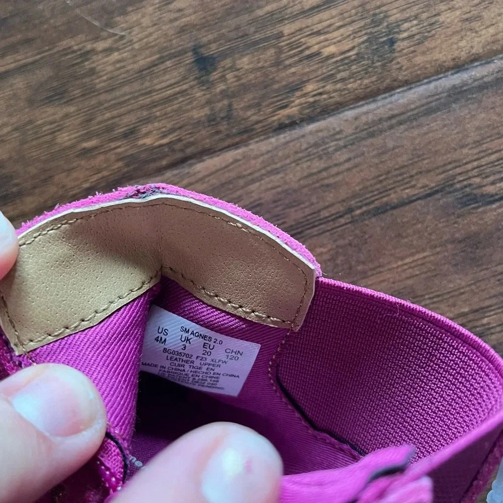 NWT Stride Rite 2.0 Hot Pink Booties- Leather upper -Size 4M, 20EU-Adorable